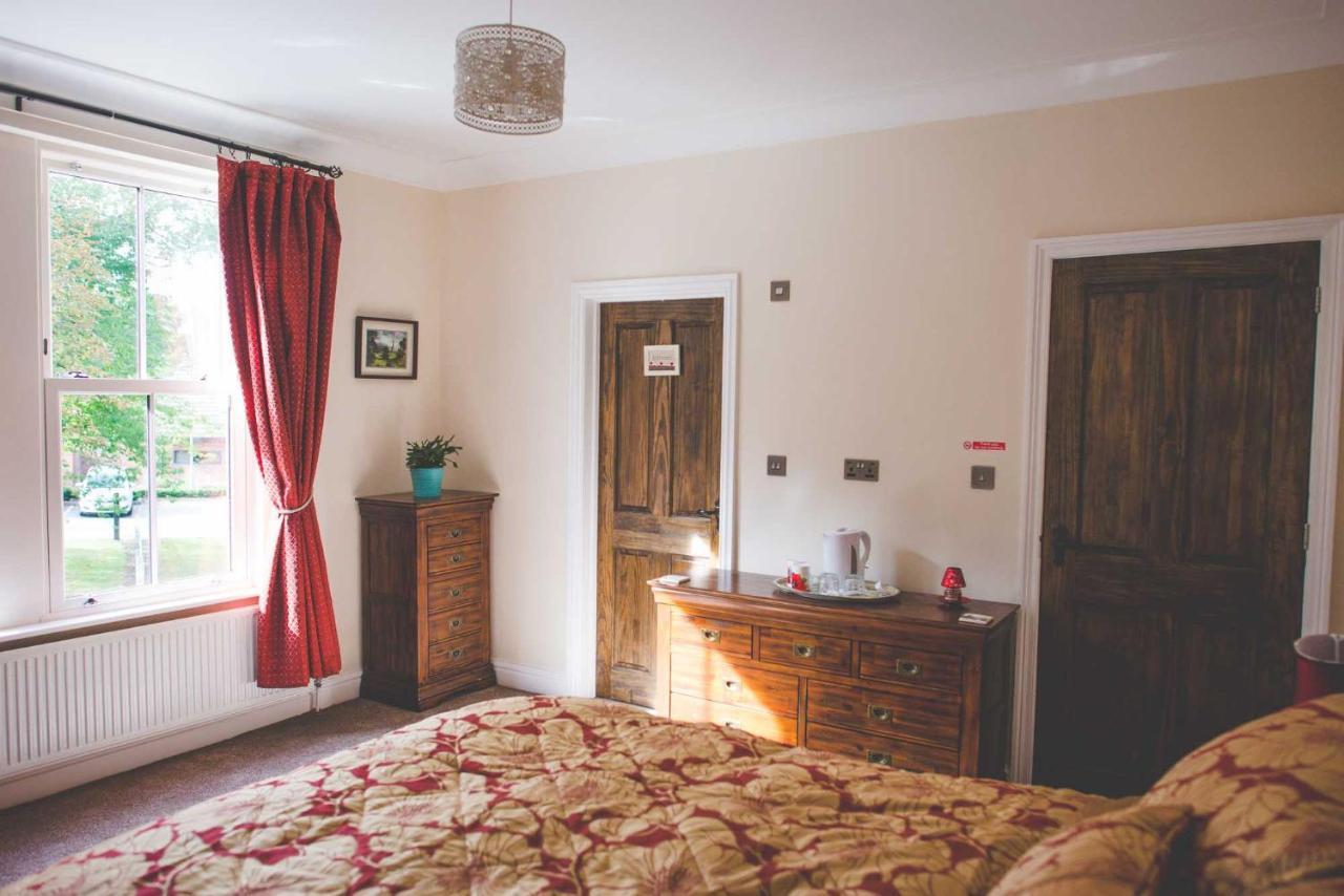 Glencoe Villa Guesthouse Featherstone Bagian luar foto