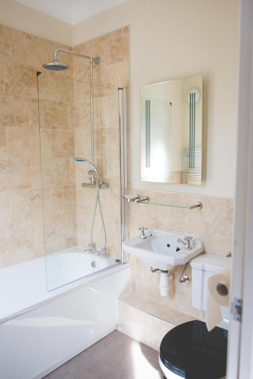 Glencoe Villa Guesthouse Featherstone Bagian luar foto